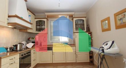 Уютный дом в городе Будва