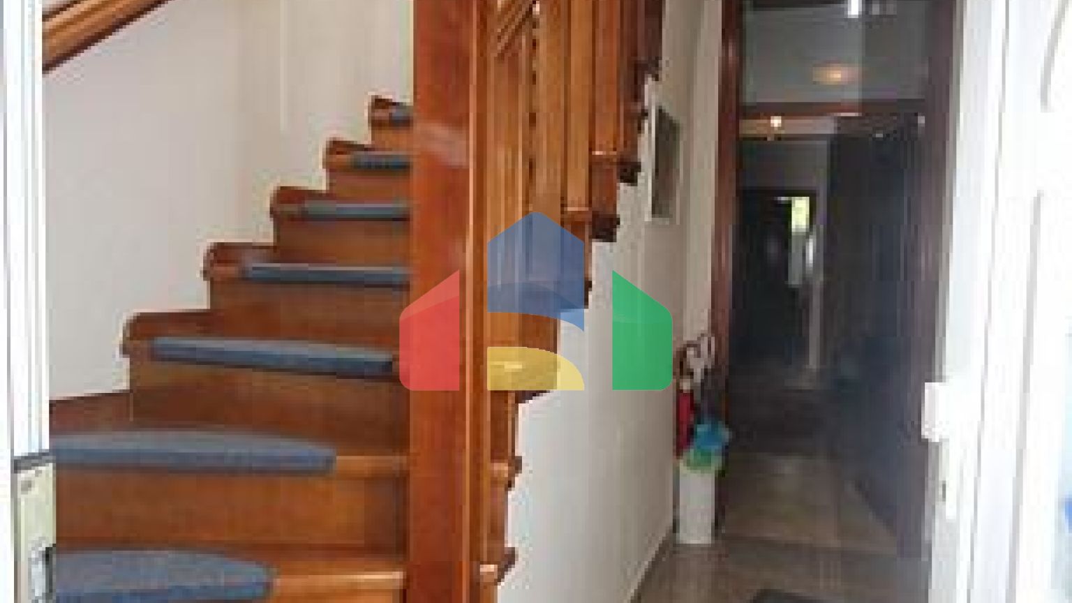 Уютный дом в городе Будва