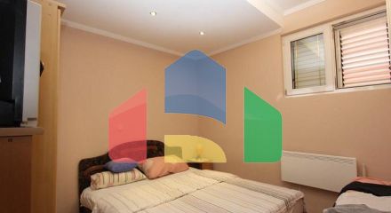 Уютный дом в городе Будва