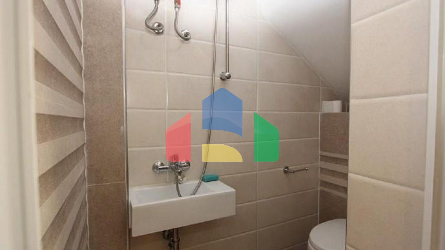 Уютный дом в городе Будва