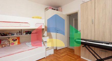 Bright apartment in Budva