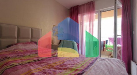 Четырехкомнатная квартира в Будве