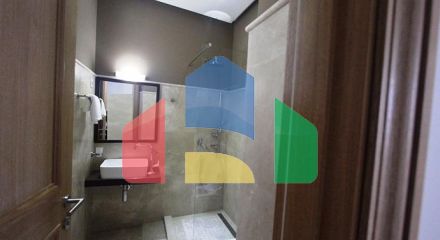 Вилла с бассейном в Будве