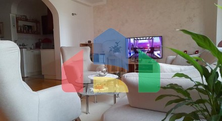 Жемчужина Будвы: Квартира с Видом на Море