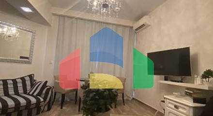 Продаётся двухкомнатная квартира в центре Будвы