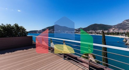 Luxury Villa 155 m² on the First Line in Budva