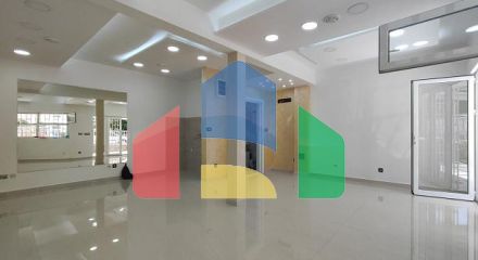Commercial space with a terrace in Budva