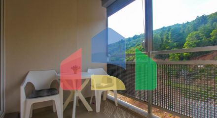 Две квартиры с двумя спальными комнатами в Будве в тихом месте Две квартиры с двумя спальными комнатами в Будве в тихом месте