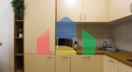 Две квартиры с двумя спальными комнатами в Будве в тихом месте Две квартиры с двумя спальными комнатами в Будве в тихом месте