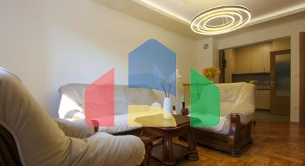 Две квартиры с двумя спальными комнатами в Будве в тихом месте Две квартиры с двумя спальными комнатами в Будве в тихом месте