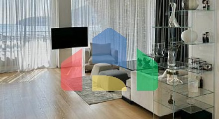 Luxurious apartment in Budva with sea view