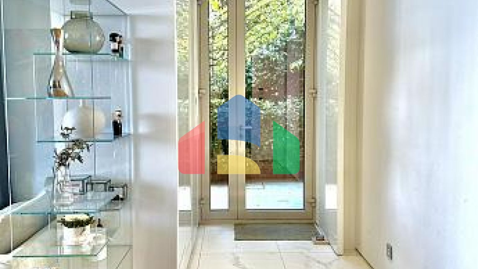 Роскошная квартира в Будве с видом на море