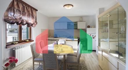 Просторный дом в Будве