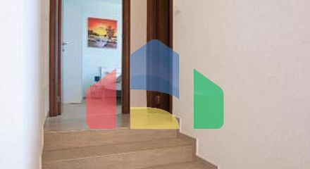 Просторная двухкомнатная квартира в Будве с видом на море Просторная двухкомнатная квартира в Будве с видом на море