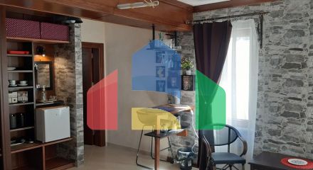 Вилла с бассейном в Близикуче