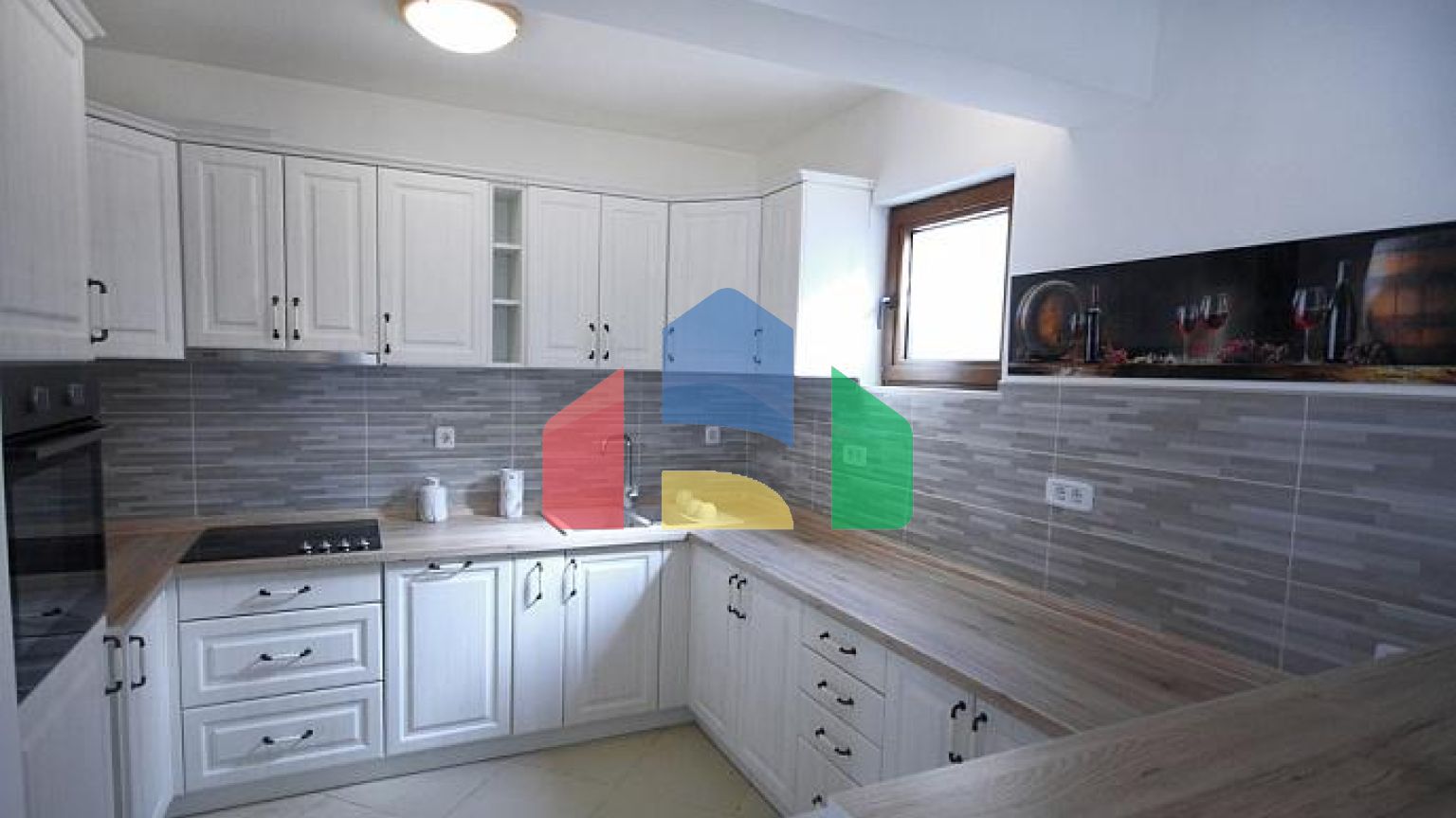 Вилла с бассейном в Близикуче