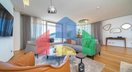 Penthouse in a premium complex with panoramic sea views