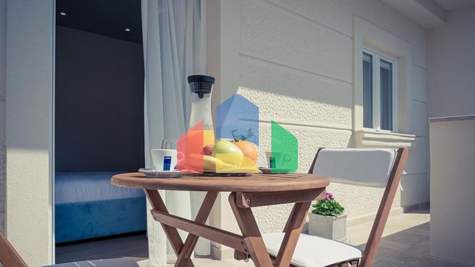 Мини-отель в Будве в 425 метрах от моря