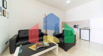Современное офисное помещение в TQ Plaza Budva с видом на море