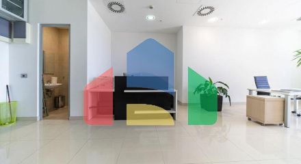 Современное офисное помещение в TQ Plaza Budva с видом на море Современное офисное помещение в TQ Plaza Budva с видом на море