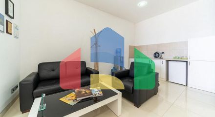 Современное офисное помещение в TQ Plaza Budva с видом на море Современное офисное помещение в TQ Plaza Budva с видом на море