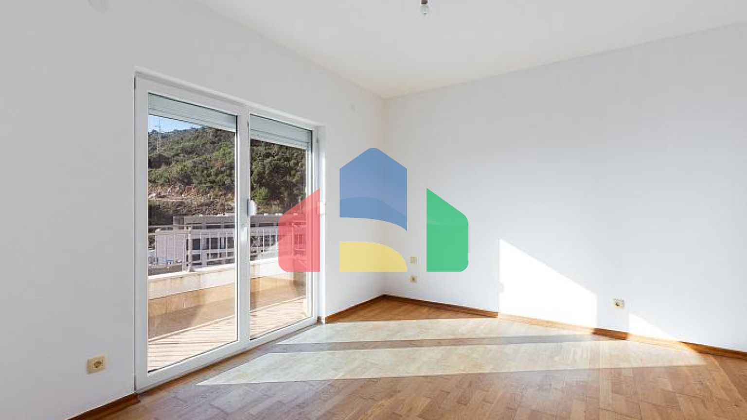 Квартира с видом на море в Будве