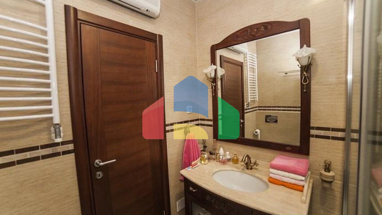 Пентхаус в сердце Будвы с потрясающим видом на город