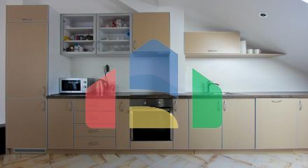 На продажу просторная квартира в Будве с видом на город