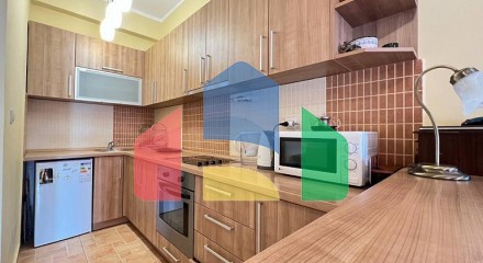 Apartment with two bedrooms in a house with a pool in Budva