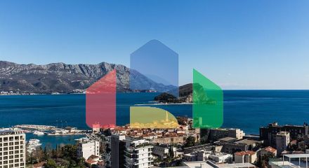 Светлая квартира с видом на море в Будве Светлая квартира с видом на море в Будве