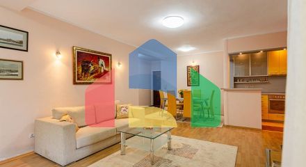 Квартира 80 м² с двумя спальными комнатами в Будве с участком Квартира 80 м² с двумя спальными комнатами в Будве с участком