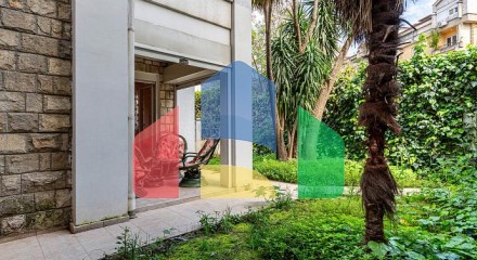Квартира 80 м² с двумя спальными комнатами в Будве с участком