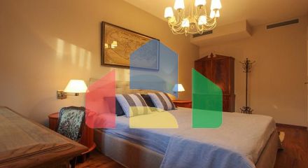 Очаровательная двухуровневая квартира в самом сердце старого города Будвы Очаровательная двухуровневая квартира в самом сердце старого города Будвы