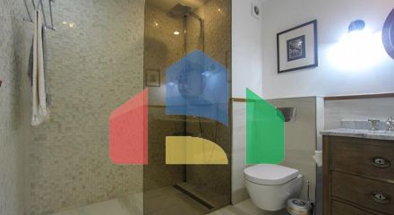 Очаровательная двухуровневая квартира в самом сердце старого города Будвы Очаровательная двухуровневая квартира в самом сердце старого города Будвы