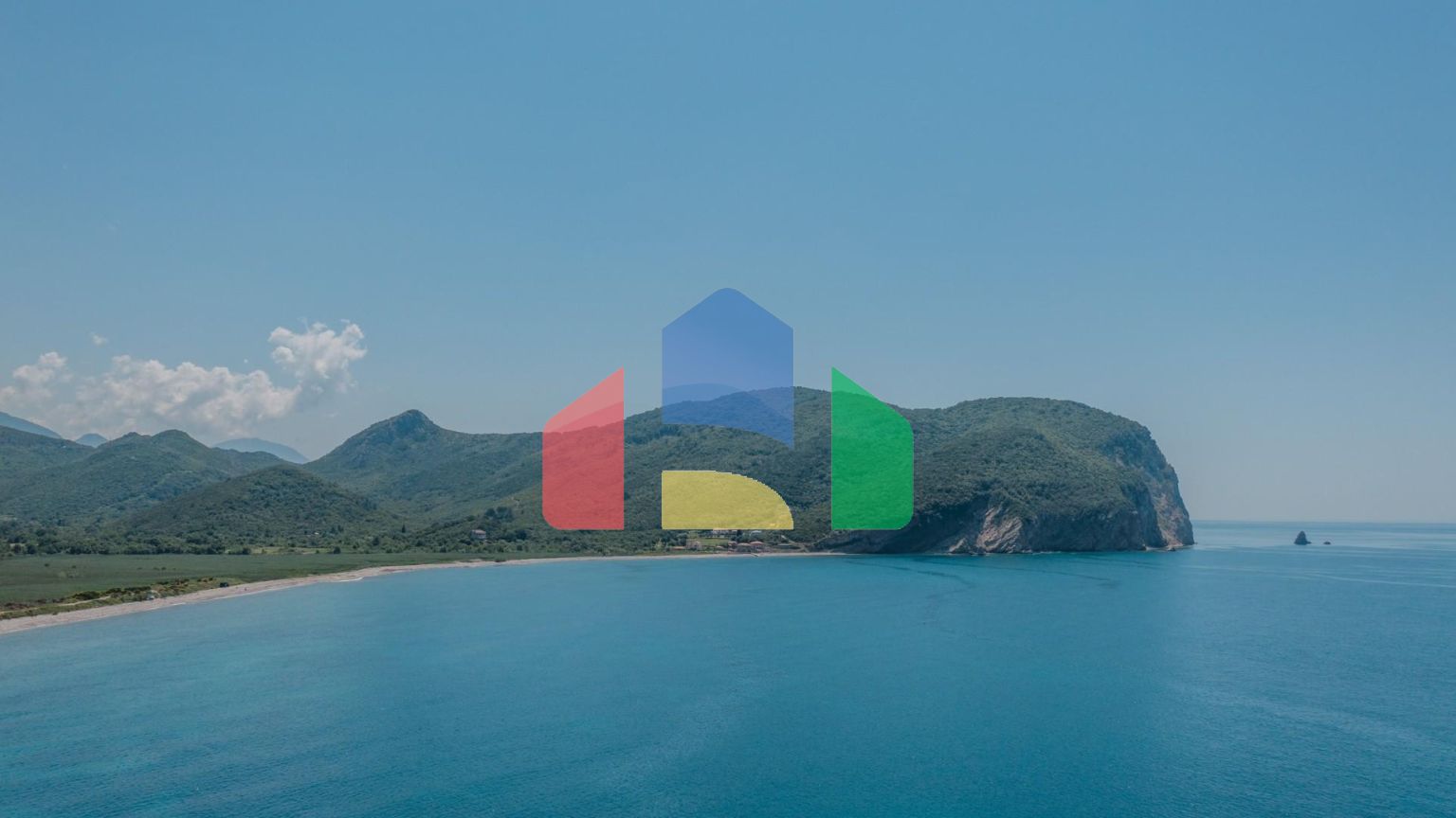 Дом с бассейном в Булярице с панорамным видом.