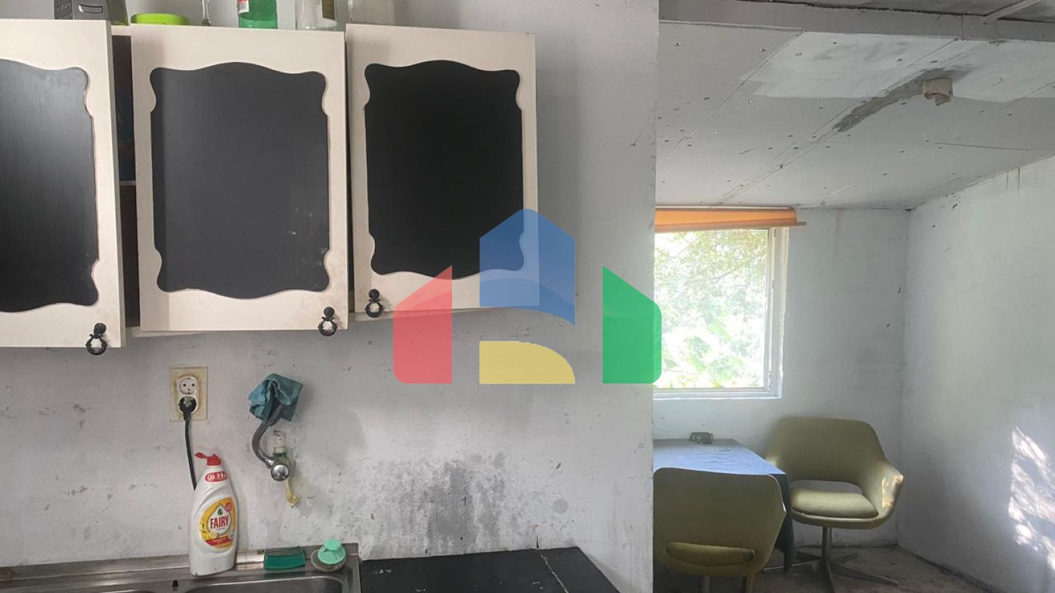 Небольшой Двухэтажный легальный дом в Чани - 39 000 евро