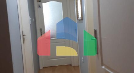 Двухэтажный дом с участком в Цетине.