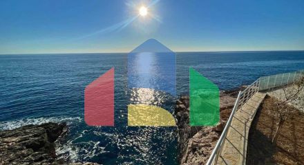 Высокодоходные апартаменты на 1 линии моря в комплексе