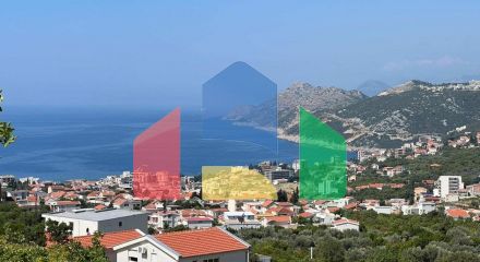 Урбанизированный большой участок с видом на море в Добра Вода
