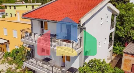 House for sale with apartments in Dobry Vody, Bar Riviera.