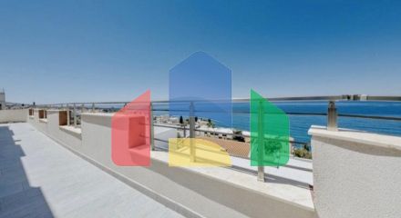 Просторная квартира с тремя спальнями и панорамным видом на море