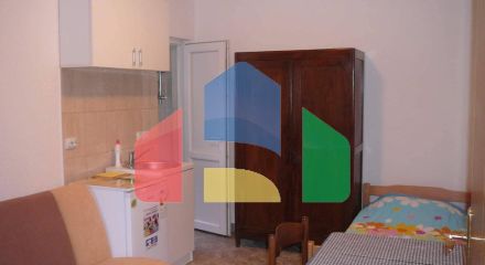 Трехэтажный отель с семью апартаментами в Добра Вода, Бар Трехэтажный отель с семью апартаментами в Добра Вода, Бар