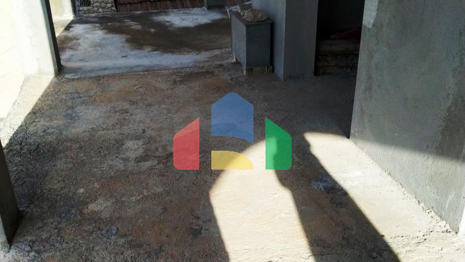 Дом в стадии строительства в Добра Вода