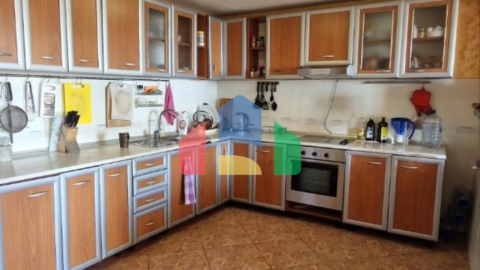 Четырехэтажный семейный дом с потрясающим видом на морев Добра Вода