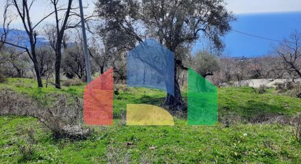 Просторный участок с потрясающим видом в Добра Вода, Бар