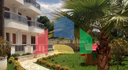 Большой пентхаус в Добры Воды с 3 спальнями и видом на море в комплексе с бассейном. Большой пентхаус в Добры Воды с 3 спальнями и видом на море в комплексе с бассейном.