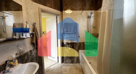 Трехэтажная вилла в итальянском стиле