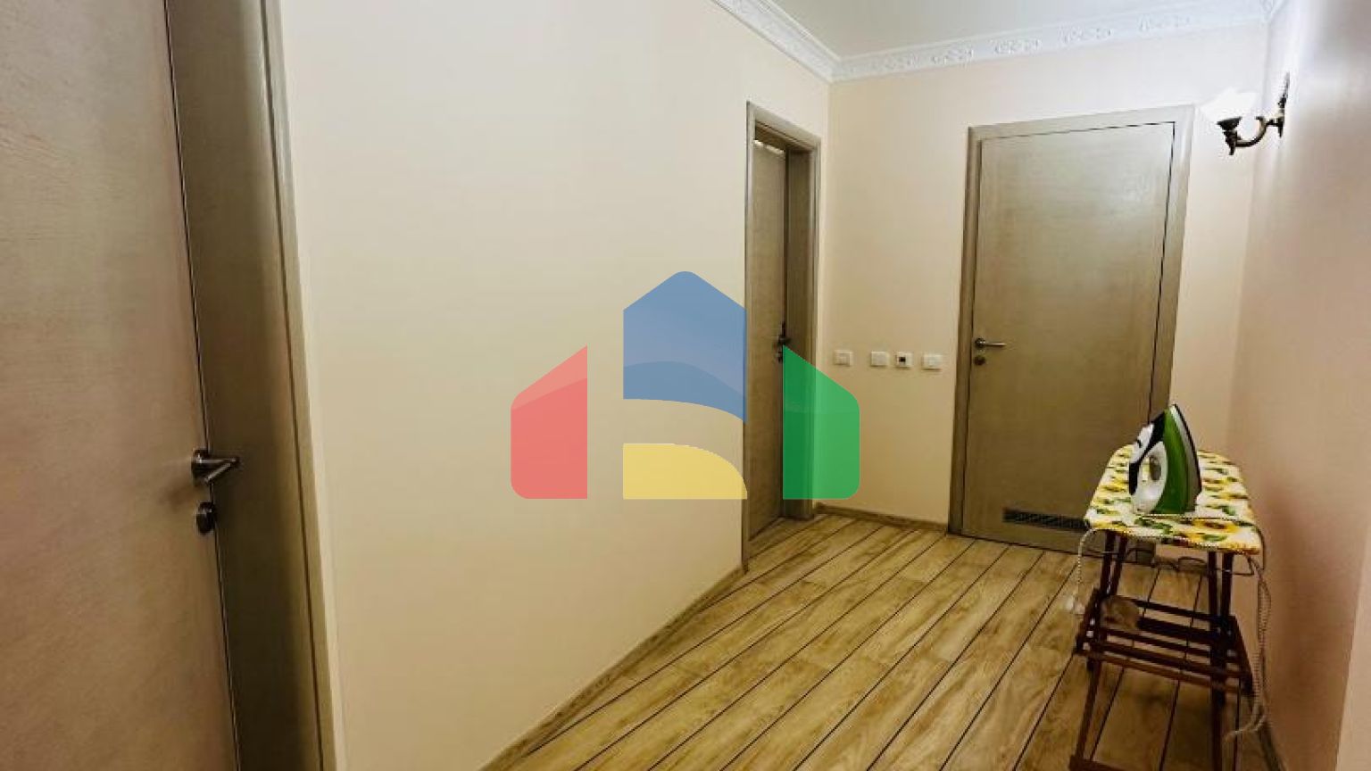 Трехэтажная вилла в итальянском стиле