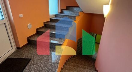 Трехэтажная вилла в итальянском стиле