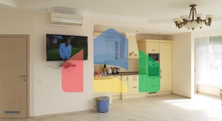 Трехэтажная вилла в итальянском стиле